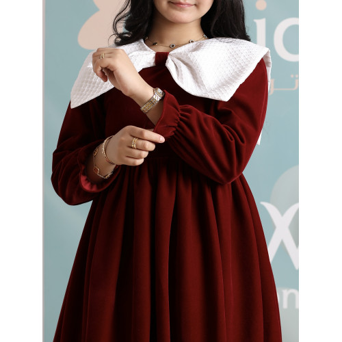 فستان بناتي مخمل بياقة بيضاء وكشكشة | فستان شتوي كلاسيكي - 1108