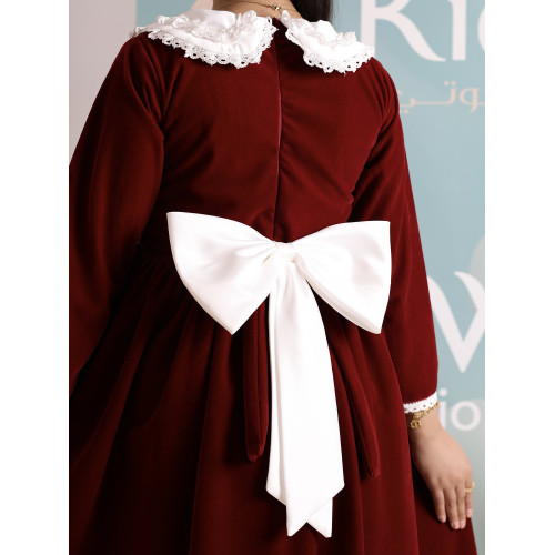 فستان بناتي مخمل بياقة ودانتيل | فستان شتوي كلاسيكي - 1110