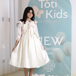 طقم فستان بناتي مع جاكيت بوليرو | تصميم مورد وربطة عنق - 1045 طقم فستان بناتي مع جاكيت بوليرو | تصميم مورد وربطة عنق - 1045