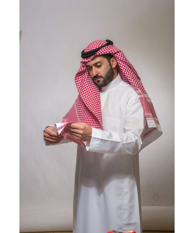 شماغ البسام الختم الأسود إنجليزي  شماغ البسام الختم الأسود إنجليزي