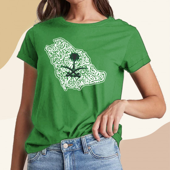 تيشيرت خريطة المملكة حروف عربيه مزخرفه شعار اسود