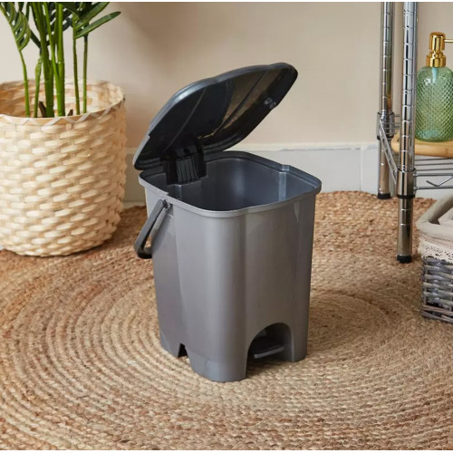 سلّة نفايات بدوّاسة ستيب إن - 8 لتر رمادي  سلّة نفايات بدوّاسة ستيب إن - 8 لتر رمادي