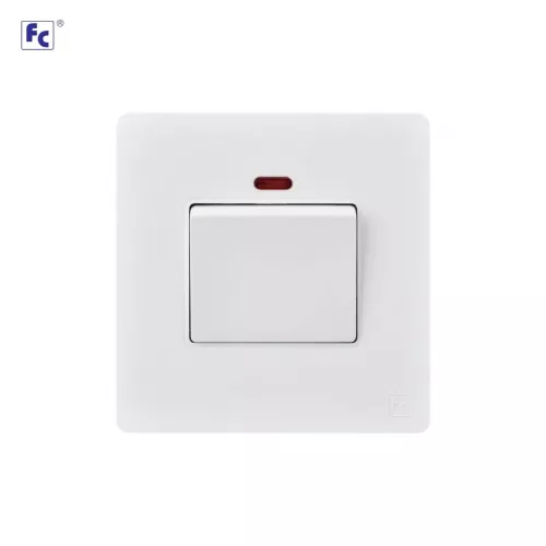 مفتاح سخان مفرد 20 امبير 3*3 ابيض - اف سي 