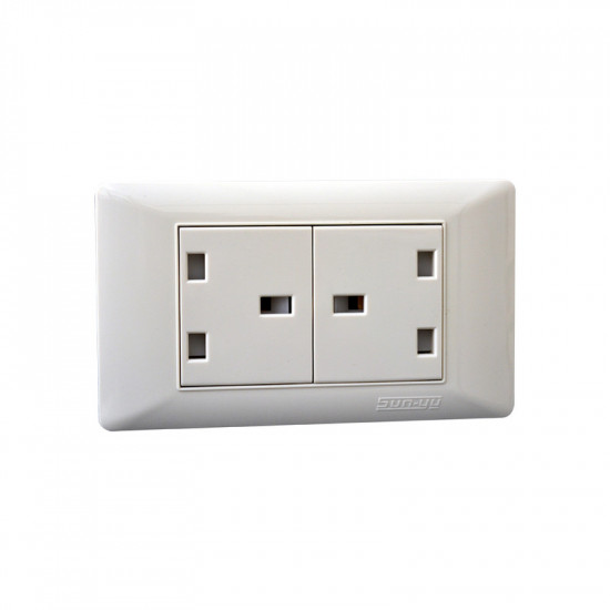 فيش 13 امبير مزدوج 2*4 - صن يو 6