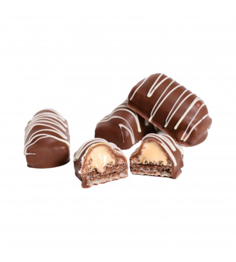 شوكولاته ويفر بكريمة الفول السوداني  شوكولاته ويفر بكريمة الفول السوداني