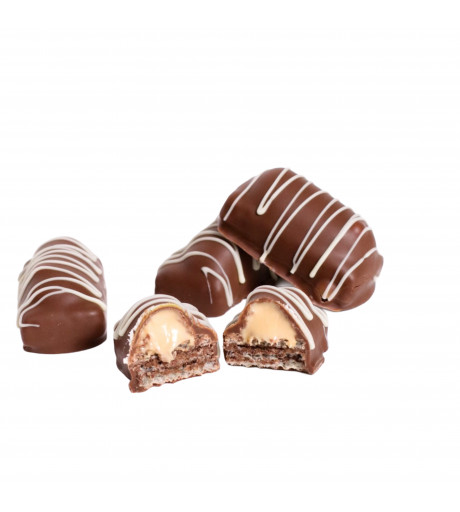 شوكولاته ويفر بكريمة الفول السوداني 