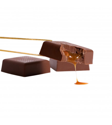 شوكولاته كراميل مع لوز شوكولاته كراميل مع لوز