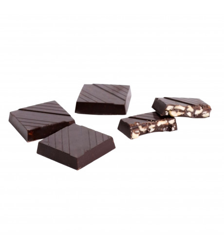 شوكولاته دارك بندق مجروش 