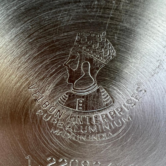 ابريق ابو تاج الاصلي هندي مقاس 9 ( معدل ) ابريق ابو تاج الاصلي هندي مقاس 9 ( معدل )