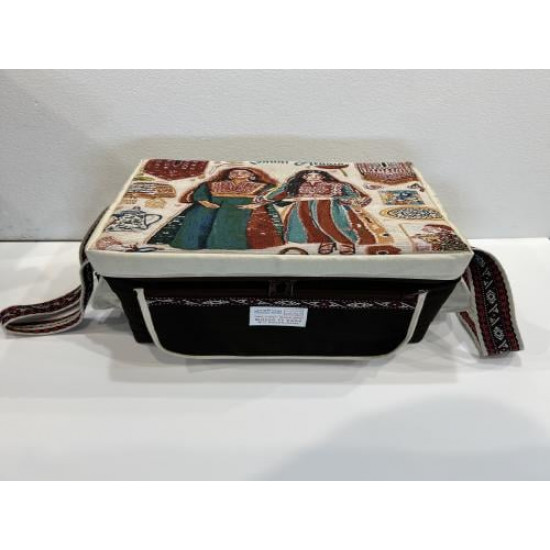 عزبه مطرزه قماش هندي عزبه مطرزه قماش هندي