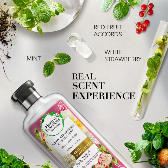 هيربال ايسنز شامبو بالفراولة البيضاء و النعناع 400 مل هيربال ايسنز شامبو بالفراولة البيضاء و النعناع 400 مل