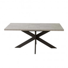 طاولات طعام