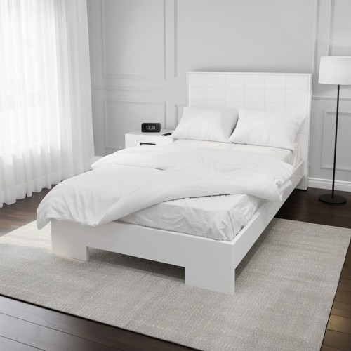 سرير مودرن خشبي أبيض مع كمودينو جانبي عملي سرير مودرن خشبي أبيض مع كمودينو جانبي عملي