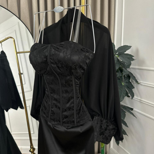 فستان Eleni الفاخر والانييييق✨ فستان Eleni الفاخر والانييييق✨