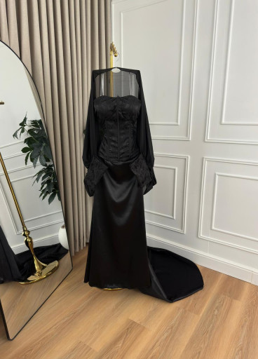 فستان Eleni الفاخر والانييييق✨