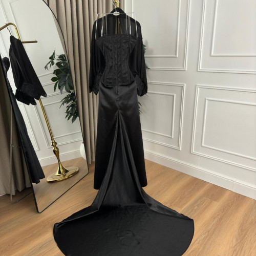 فستان Eleni الفاخر والانييييق✨ فستان Eleni الفاخر والانييييق✨