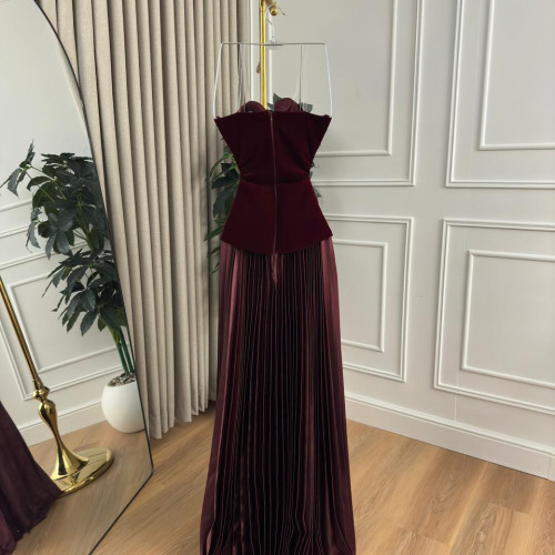 فستان Evelina المميز ✨ فستان Evelina المميز ✨