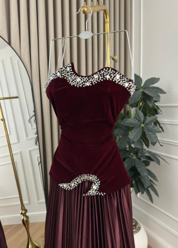 فستان Evelina المميز ✨ فستان Evelina المميز ✨