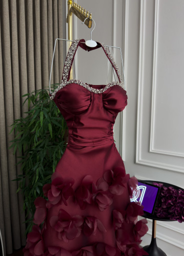 فستان Charlotte ميكادو ✨ فستان Charlotte ميكادو ✨