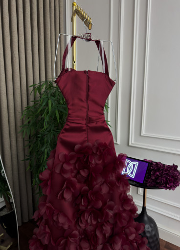 فستان Charlotte ميكادو ✨ فستان Charlotte ميكادو ✨