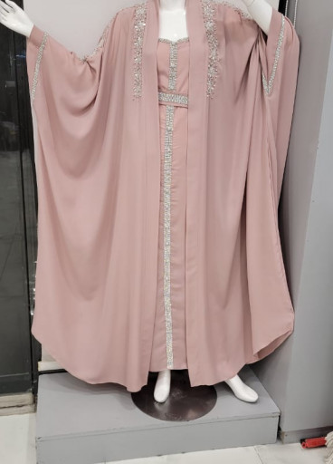 جلابية قطعتين تطريز يدوي✨ جلابية قطعتين تطريز يدوي✨